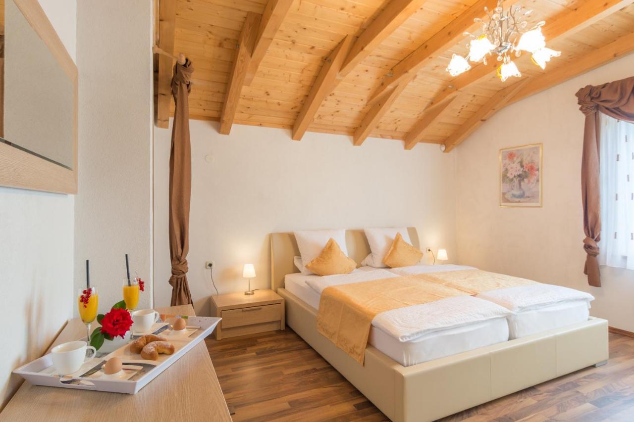 Villa Luka Polaca Bagian luar foto