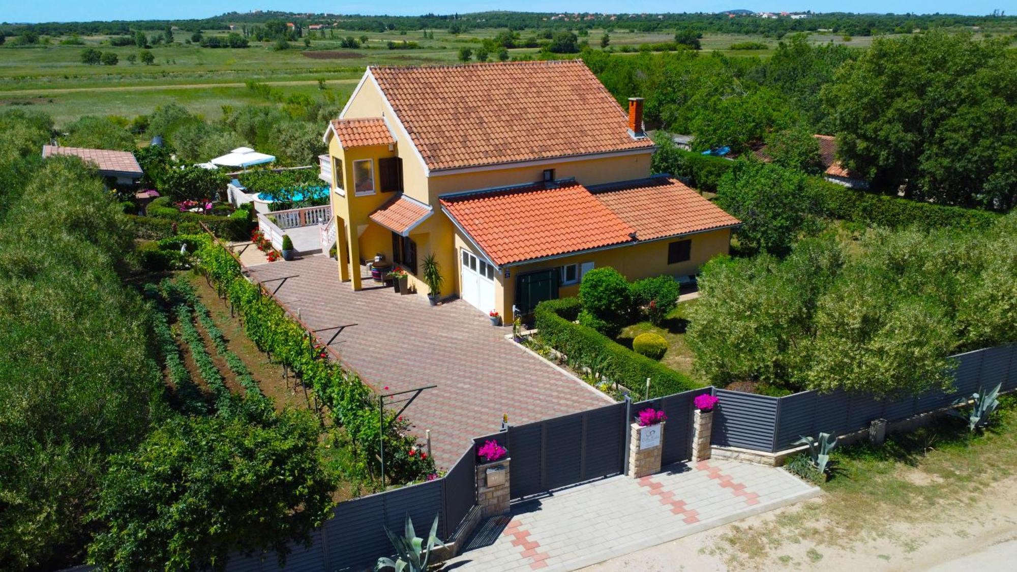 Villa Luka Polaca Bagian luar foto